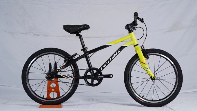 Ligero 16er Aluminio Niños Bicicleta de montaña V Freno Negro/amarillo 1