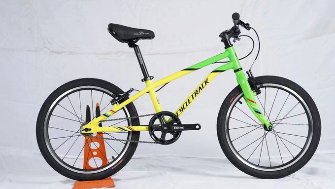 Ligero 16er Aluminio Niños Bicicleta de montaña V Freno Negro/amarillo 3